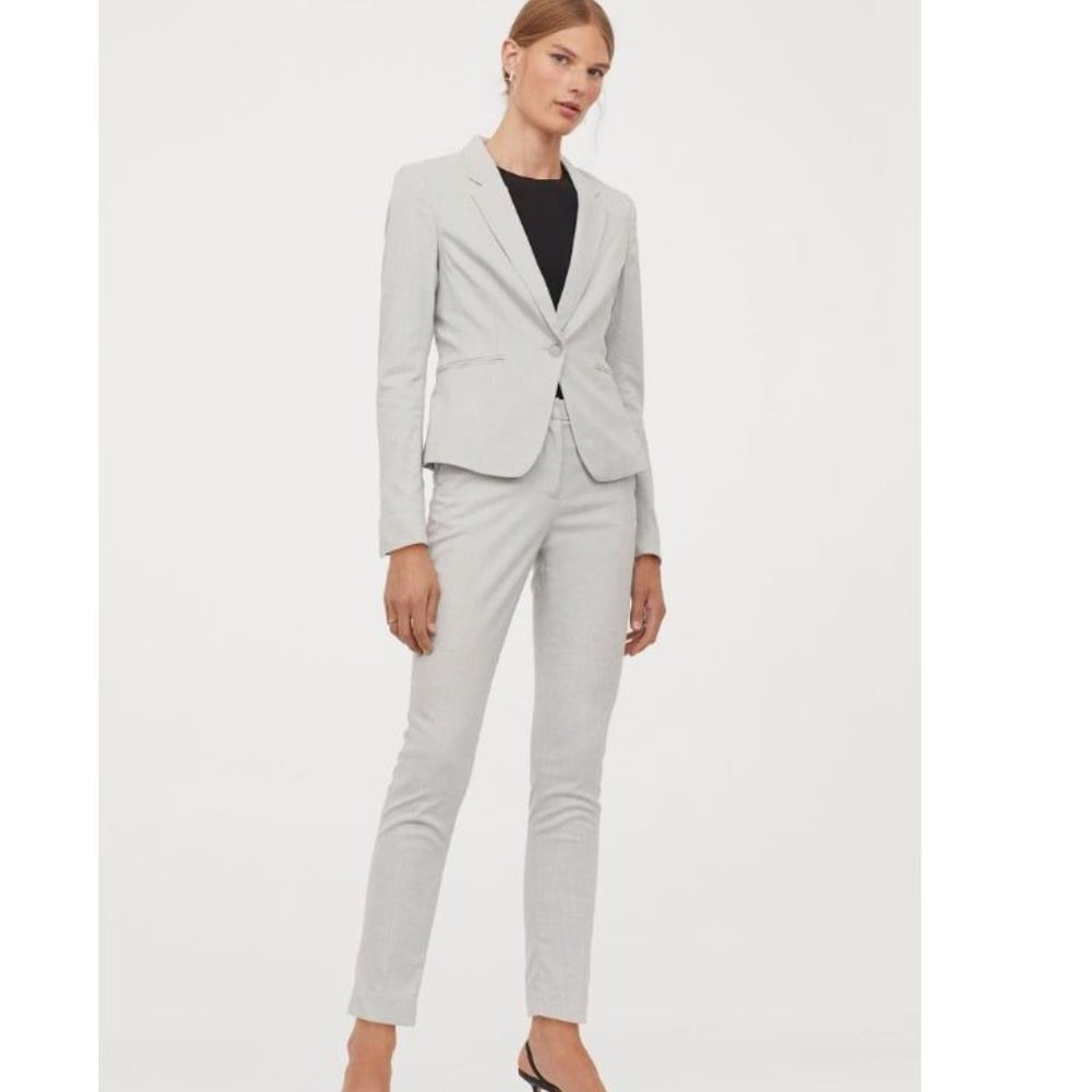 H&M 2-piece suit - light grey - NWT - XSP & Sz 4